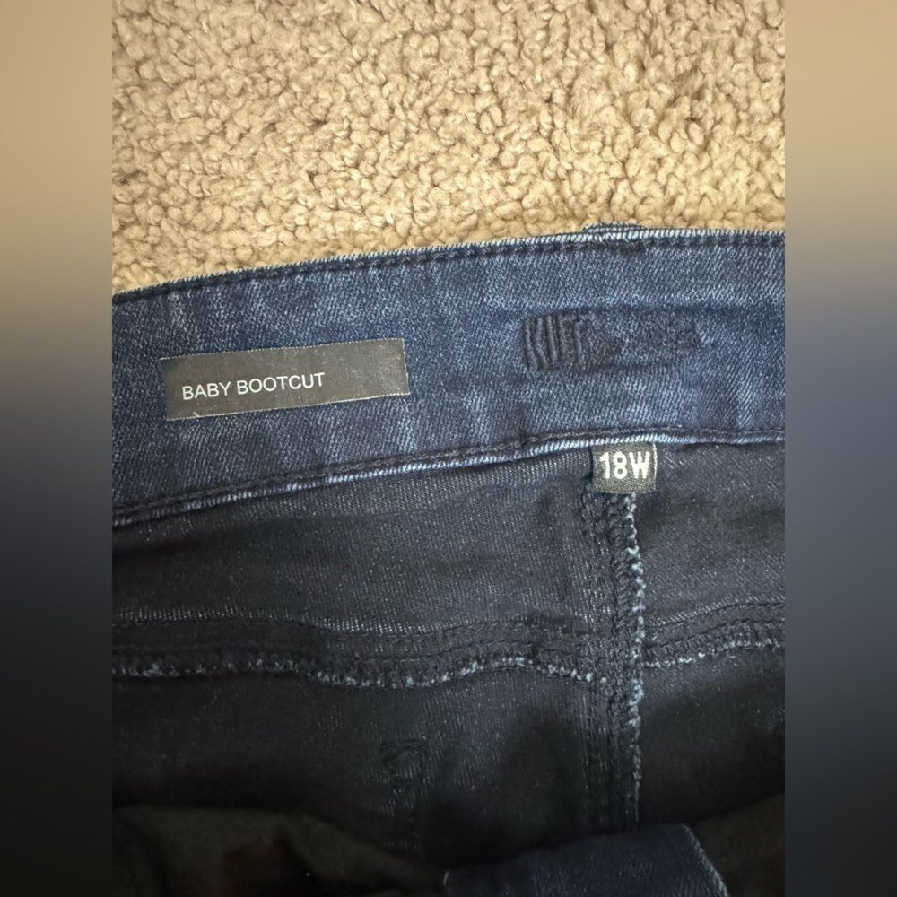 KUT from the Kloth Baby Bootcut Jeans 18W Dark Wash High Rise 33” Inseam Plus - Picture 5 of 8